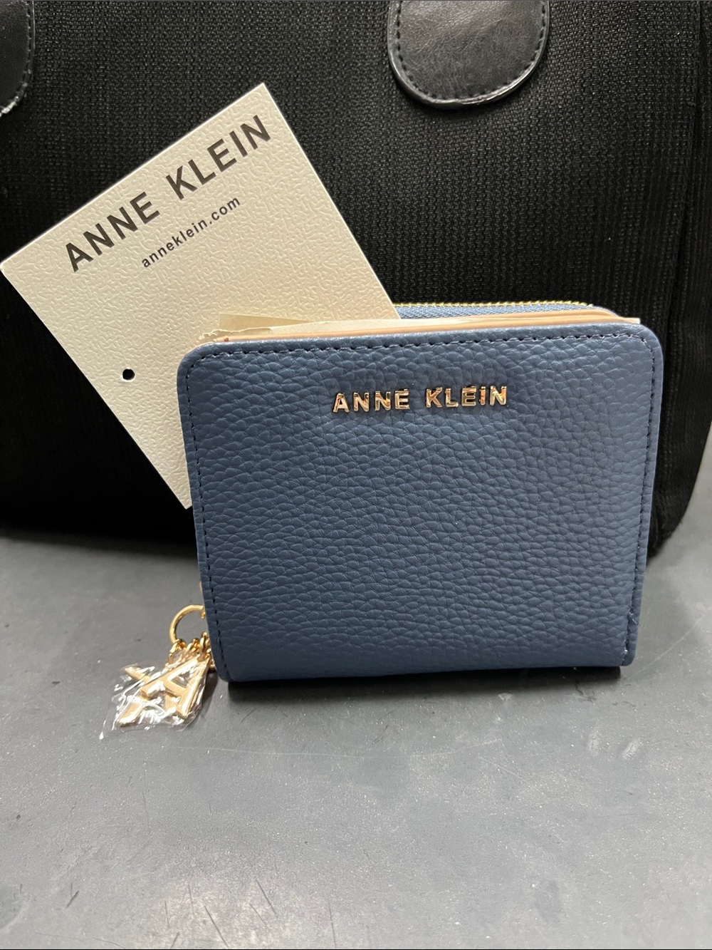 NWT Anne Klein Pebbled Navy Zip Wallet with Gold Logo
